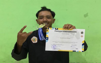 Mengukir Prestasi! Siswa SMK Ma'arif Ponjong, Raih Medali Emas di Kejuaraan Pencak Silat Pelajar se-Gunungkidul